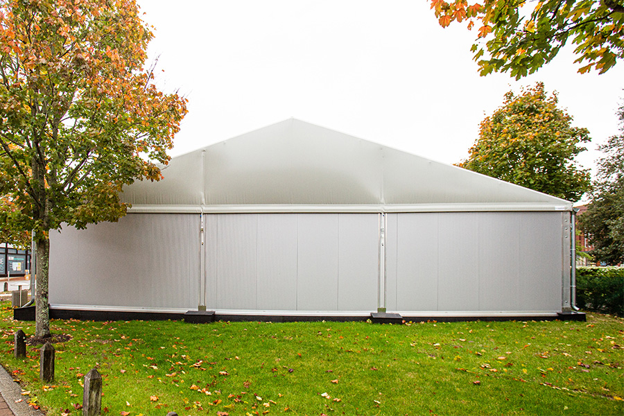 Insulated Temporary Building with Sandwich panel walling